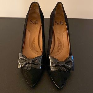 Sofft suede and patent leather heels